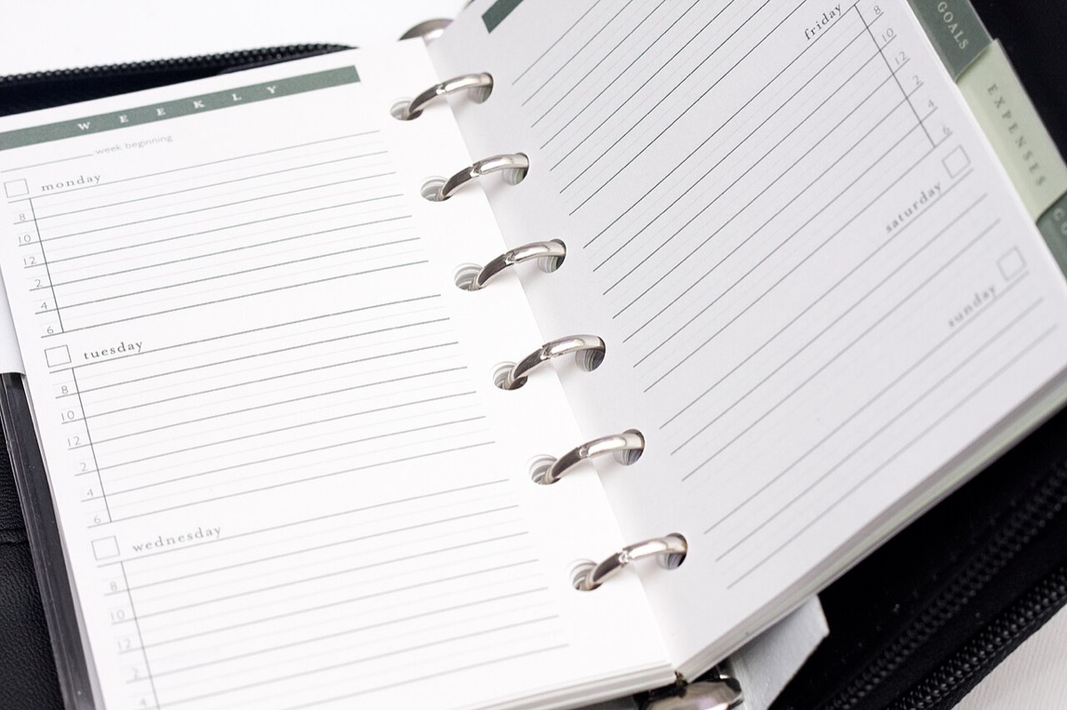 A personal organizer ring binder: daily habits made concrete through daily planning