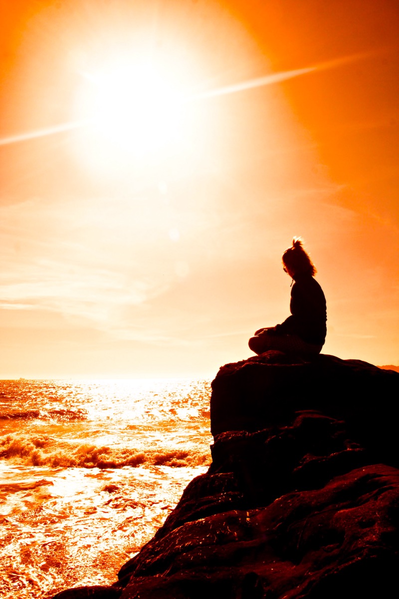 Silent meditation: the discipline of doing without declaring is where real output happens